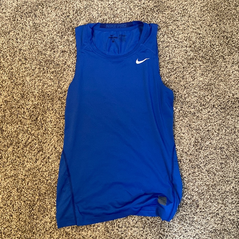 Nike Dri-Fit Fitted Tank